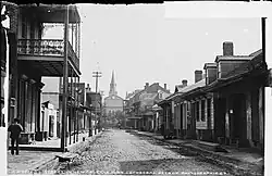 Ulice v New Orleans poblíž katedrály, mezi 1880 - 1897