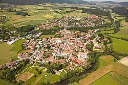 Letecký pohled na obec Arnschwang