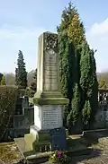 Osek-Friedhof-Denkmal-2a.jpg