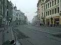 Nádražní ulice z centra směrem ke křižovatce s Českobratrskou ulicí