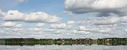 Övermorjärv z řeky