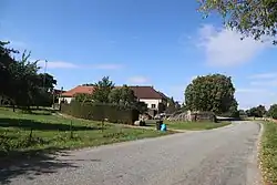 budovy v osadě Sedlecký Dvůr