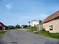 Autobusová zastávka Peruc, Pátek
