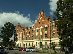 Písek, budova hřebčince.JPG