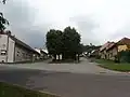 Náves podkovovitého tvaru