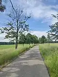 Cyklostezka u přírodní památky
