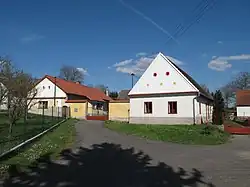 Domy