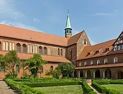 Rajský dvůr