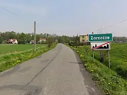Příjezd do obce
