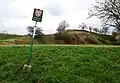 Tabulka na okraji přírodní památky