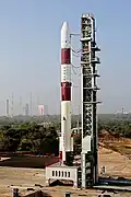 PSLV C51 na startovací rampě