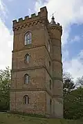 Napodobenina gotiky „Gothic Tower“