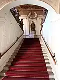 Vstupní schodiště (stav před rekonstrukcí)