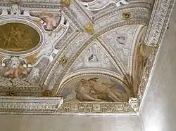 Detail stropu