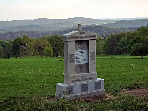 Památník Cyrila a Metoděje pod vrcholem