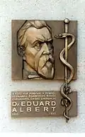Pamětní deska prof. dr. Eduarda Alberta