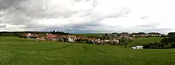 Panorama obce Lipová