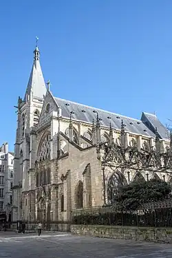 Západní průčelí kostela