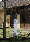 Křížek u lípy
