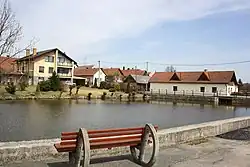 Rybník na návsi