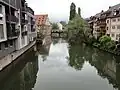 Jedno z ramen Pegnitz protékající Norimberkem