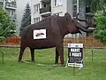 Mamut z březového proutí v životní velikosti