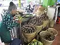 Salak na trhu v Indonésii