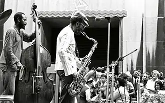 Percy Heath a Jimmy Heath v roce 1977