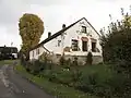 Dům