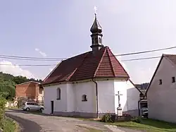 Pivonice-kaplesvAnny.JPG