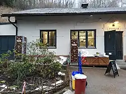 Levá část budovy (vlastní pivovar)