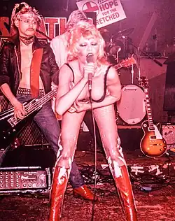 Wendy O. Williams (16. července 1979)
