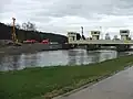 Plavební komora Hluboká nad Vltavou ve výstavbě, pohled z dolní vody