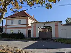 Pletený Újezd - statek če. 1 (stav říjen 2024).jpg