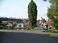 Pohled ke kostelu z náměstí 1. máje