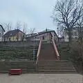 Podoba reliktu opevnění v parku Alejka s bývalým parkánem