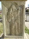 Reliéf sv. Josefa na podstavci kříže
