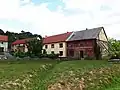 Domy