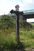 Kříž u kruhového objezdu