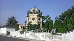 Pohřební_kaple_-_Hořín.jpg
