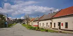 Náves v Alojzově