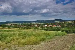 Pohled na obec od západu