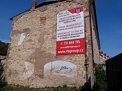 Pohled na bývalý kostel z boku