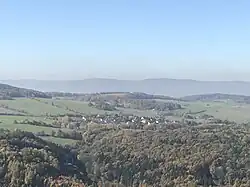 Pohled na Radešín ze zříceniny Blansko