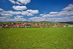 Pohled na obec Lačnov od kostela