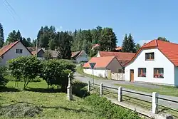 Zadní Lomná