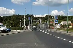 Na mostě