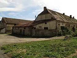 Poleň, zemědělský dvůr čp.13.jpg
