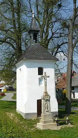 Polomi zvonice.jpg