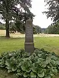 Pomník majitelům sklárny Dobrá Voda